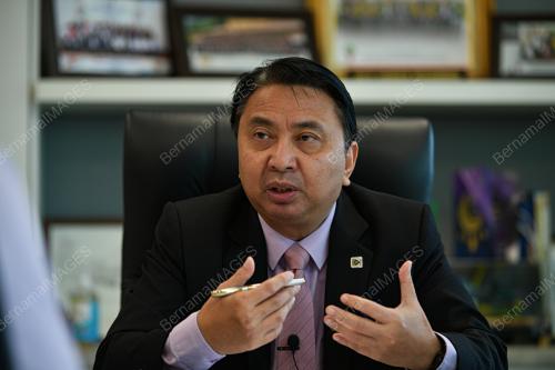 DATUK HAMDEN MOHAMMAD