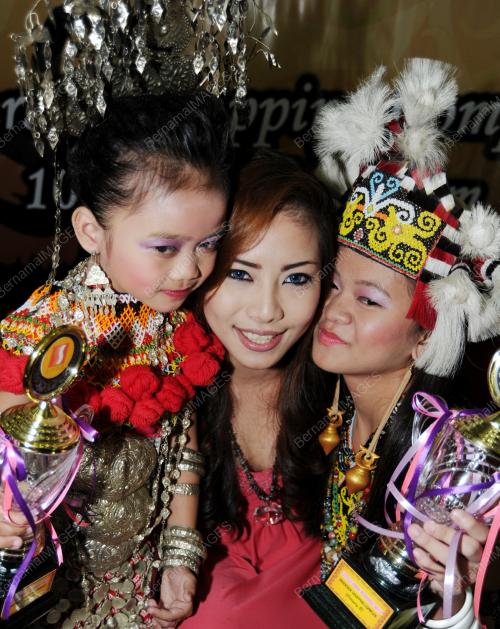 SK09_10062012_LITTLE_KUMANG