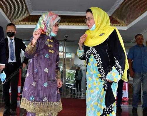 DATUK WIRA HALIMAH SADIQUE