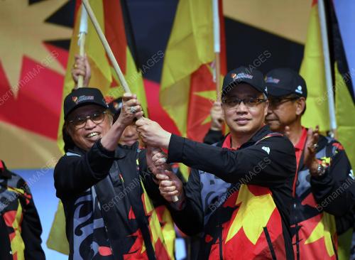 TAN SRI ABANG JOHARI TUN OPENG