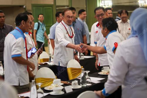 DATUK SERI ANWAR IBRAHIM
