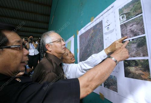 MOHD NAJIB TUN ABDUL RAZAK