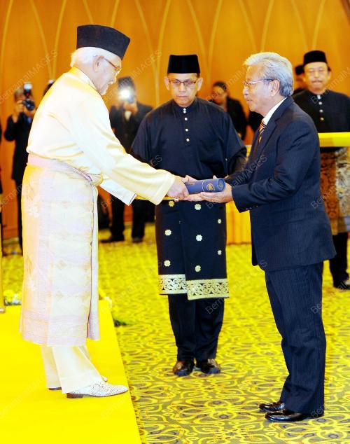 SK09_13052016_ANGKAT_SUMPAH