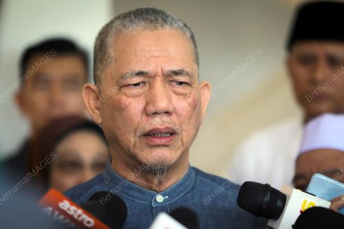 DATUK SERI FADILLAH YUSOF