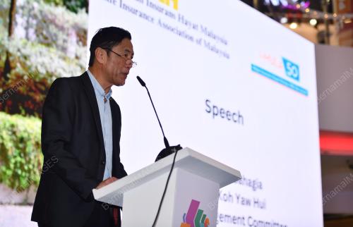 DATUK KOH YAW HUI