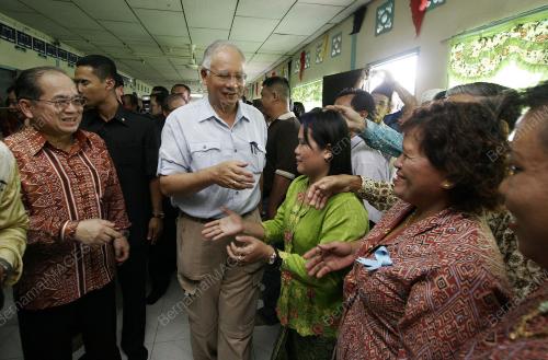 NAJIB TUN RAZAK