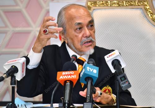 TAN SRI MOHAMAD ASFIA AWANG NASSAR