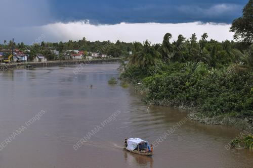 PROJEK BENTENG HAKISAN & LALUAN TEPI SUNGAI KAMPUNG GEDONG