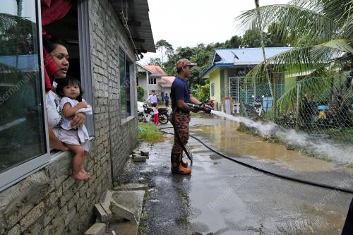 SK09_23022016_BANJIR