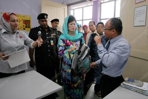 SK09_24042012_SEKOLAH