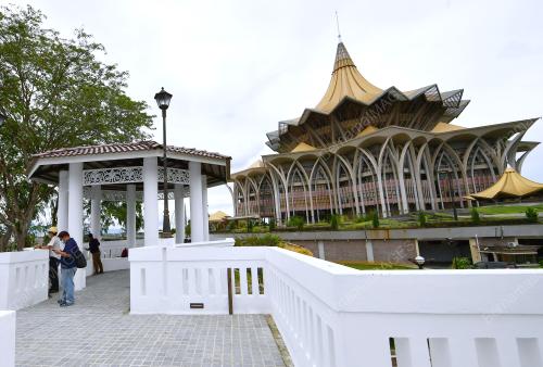 BANDARAYA KUCHING LENGANG