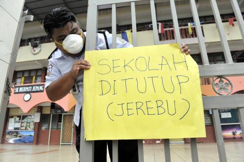 SK09_27092015_JERUBU_TUTUP