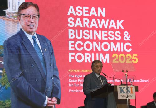 TAN SRI ABANG JOHARI TUN OPENG