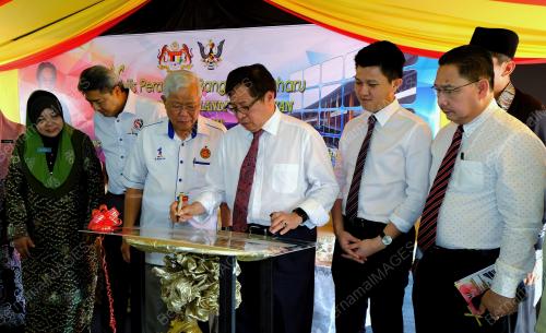 SK09_30102017_SEKOLAH_3_BN201710299741