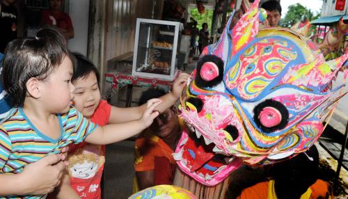 SK09_30122011_TAHUN_NAGA