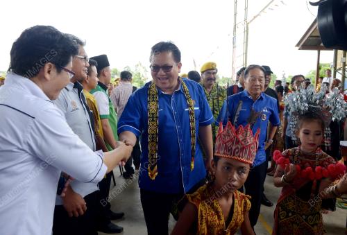 SK10_01052016_PEMIMPIN_RELA