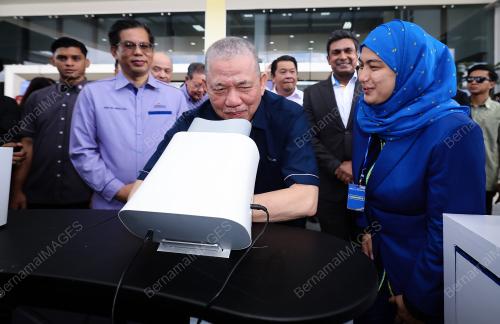 DATUK SERI FADILLAH YUSOF