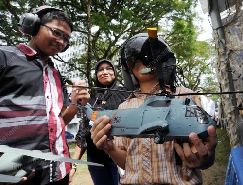 SK10_04112013_PAMERAN