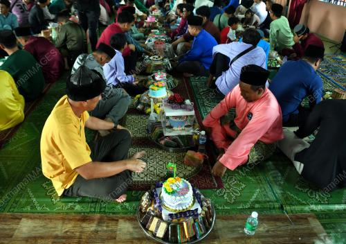 TRADISI PALAK KUIH SEMPENA MAULIDUR RASUL