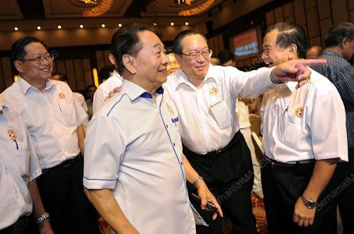 SK10_06112014_PARTI_UPP
