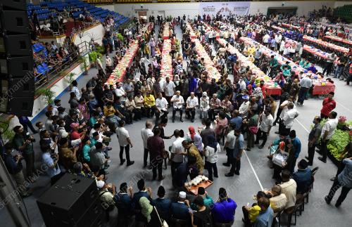 DATUK SERI ISMAIL SABRI YAAKOB