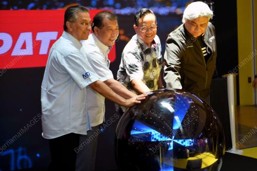 DATUK WILSON UGAK KUMBONG