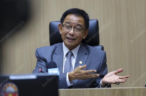 DATUK SERI ABDUL KARIM RAHMAN HAMZAH