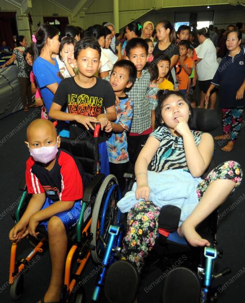 SK10_11022016_PUSAT_BANJIR