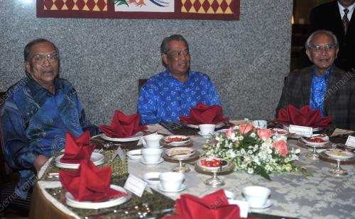 SK10_14032014_TPM-ADENAN
