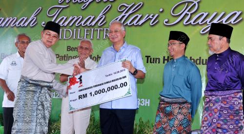 SK10_16092012_PM_AIDILFITRI
