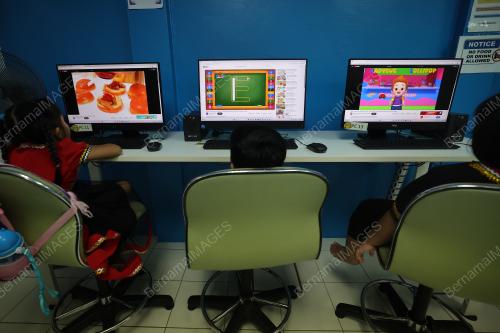 PUSAT EKONOMI DIGITAL