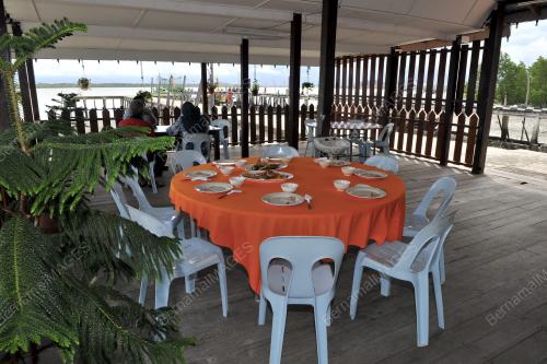 SK10_18112015_PNK_SRI_MUARA
