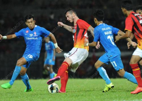 SK10_19082015_SARAWAK_LION