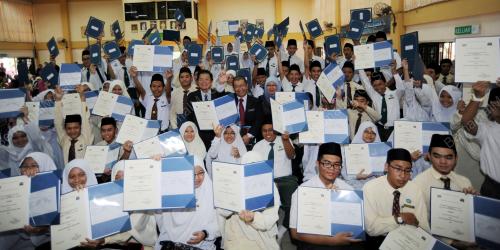 SK10_19122012_KEPUTUSAN_PMR