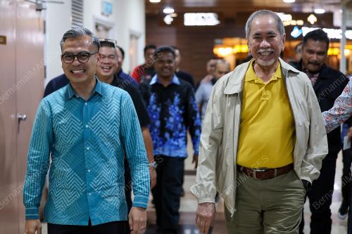 TUN DR WAN JUNAIDI TUANKU JAAFAR