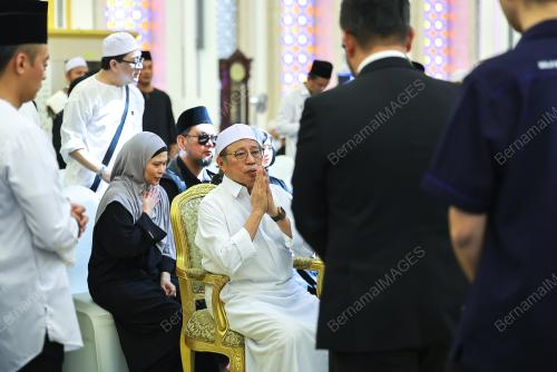 TAN SRI ABANG JOHARI TUN OPENG