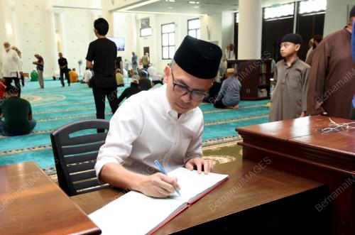 FAHMI FADZIL