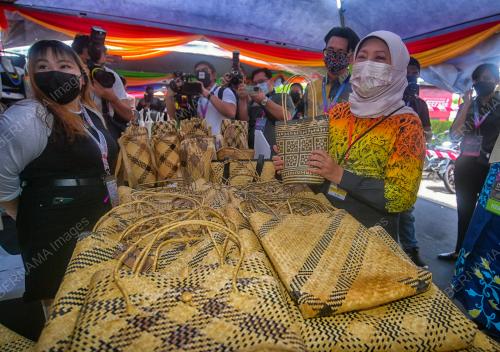 DATUK SERI NANCY SHUKRI
