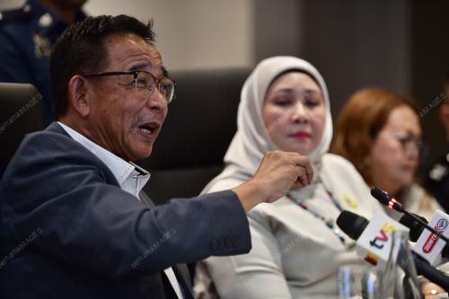 DATUK SERI ABDUL KARIM RAHMAN HAMZAH