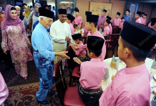 SK10_27072012_CM_ZAKAT