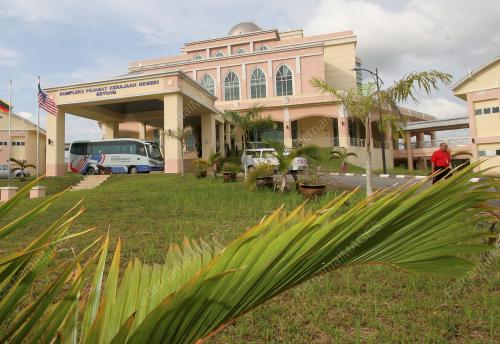 MAJLIS DAERAH BETONG