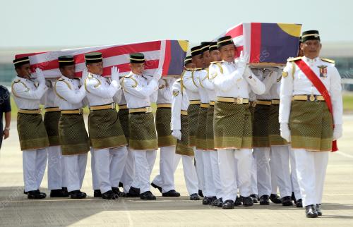 SK10_29082014_JENAZAH_MH17