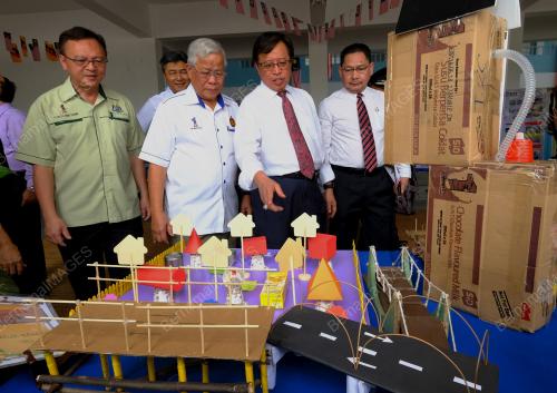 SK10_30102017_SEKOLAH_BN201710299741