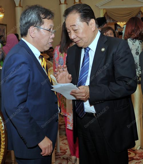 SK11_07052017_ANGKAT_SUMPAH