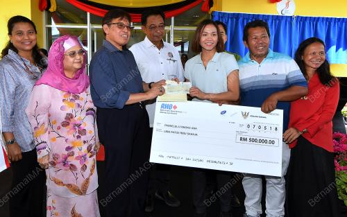 SK11_08052018_PANDELELA_AKUATIK_BN201805078003