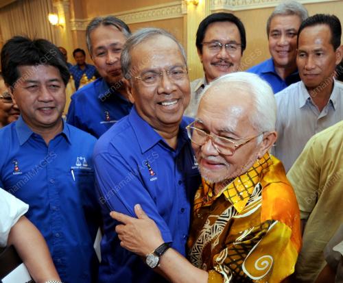 TAN SRI ABDUL TAIB MAHMUD