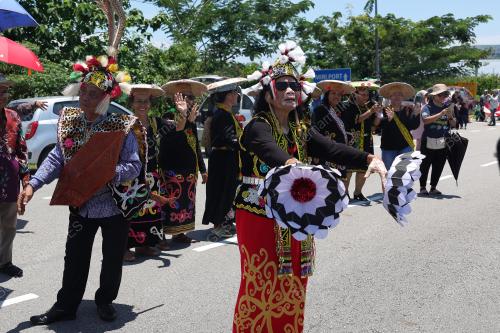 KEMBARA KENALI BORNEO
