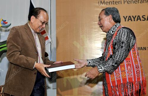 DATUK SERI DR RAIS YATIM