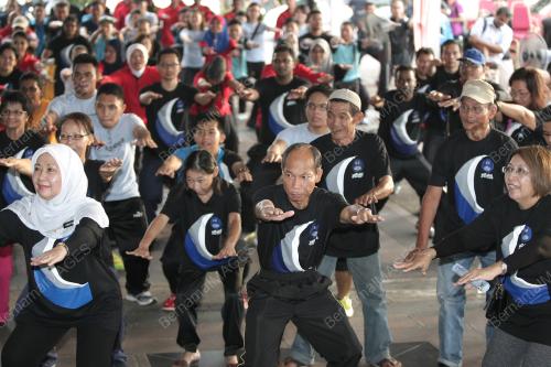 SK11_11082014_KANSER_MULUT
