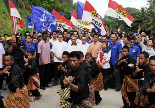 SK11_11102012_MESRA_RAKYAT